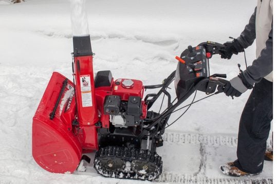 Honda HS724 Snowblower Review - Snowblower.com DEV